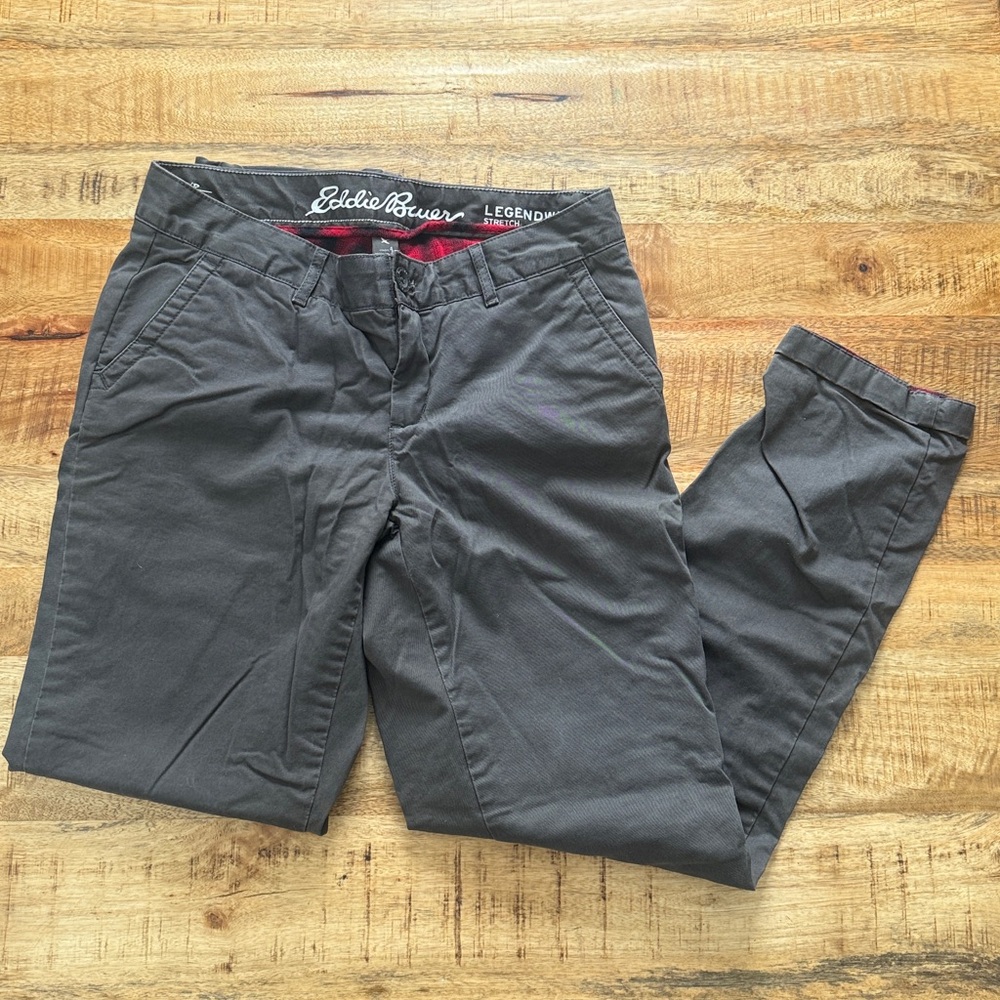 Eddie Bauer Women's 4 Gray Pants with Red Plaid Cuff